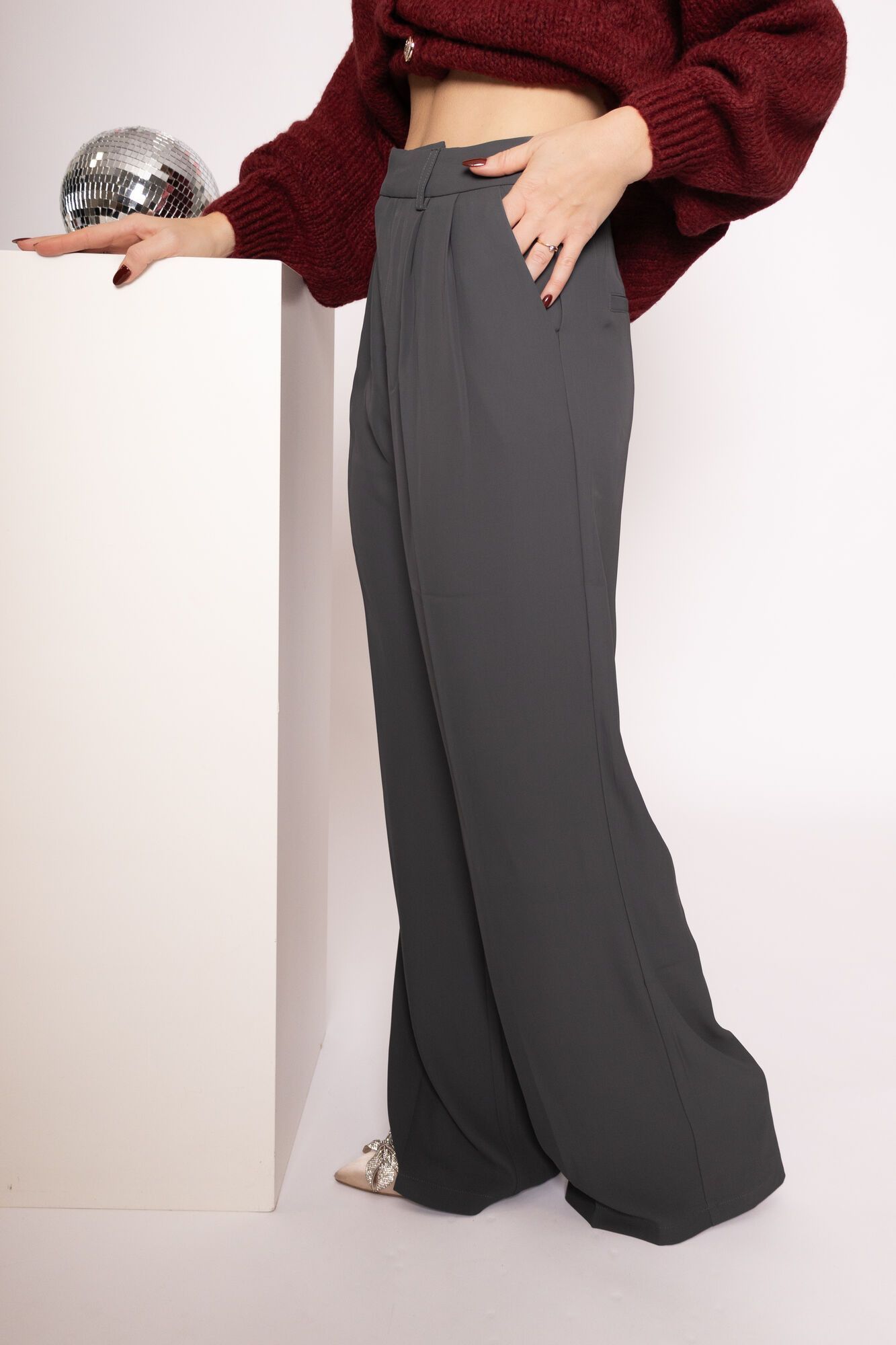 By Hilke Pantalon Jill Grey