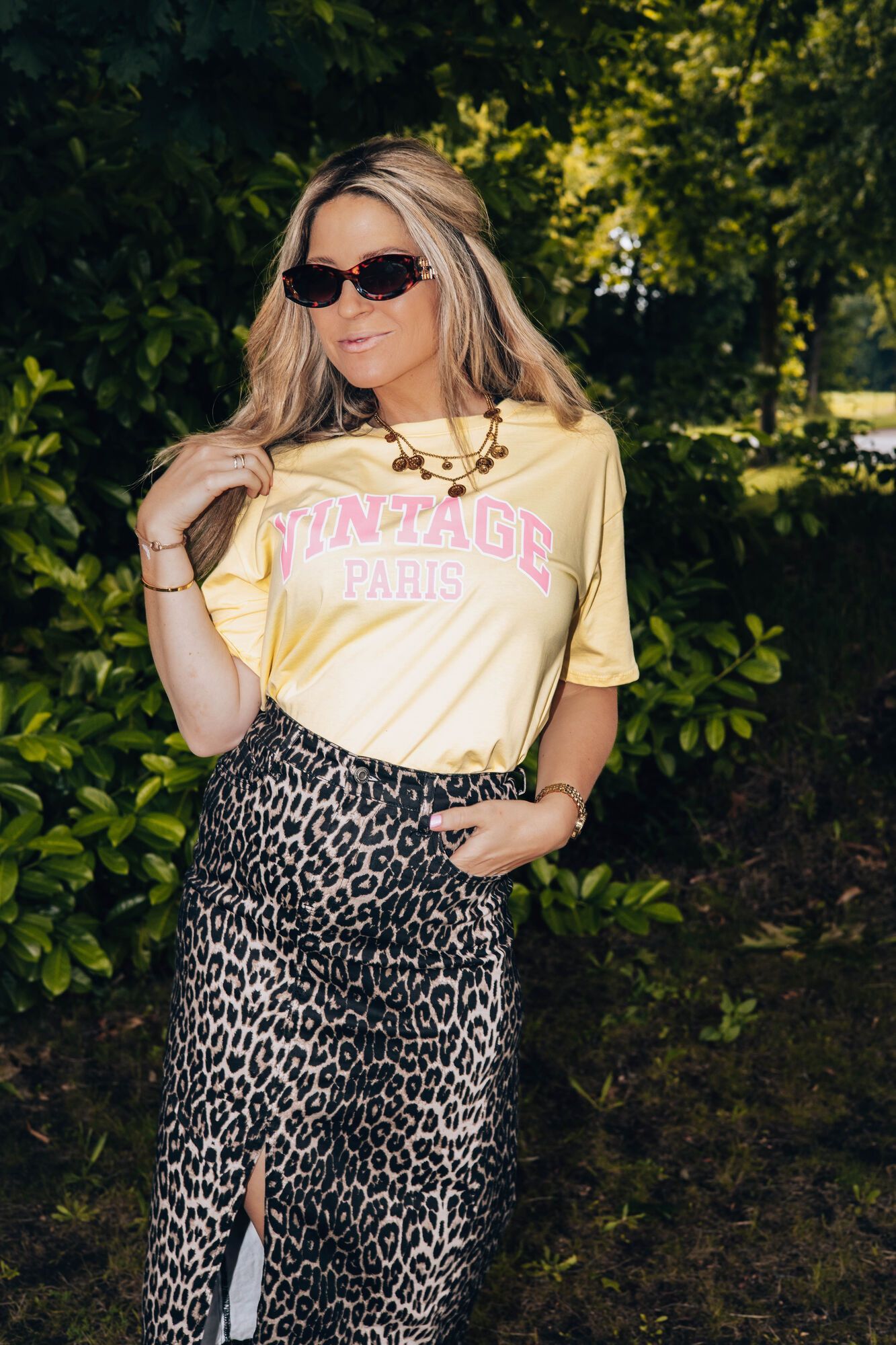 By Hilke Tee Vintage Yellow