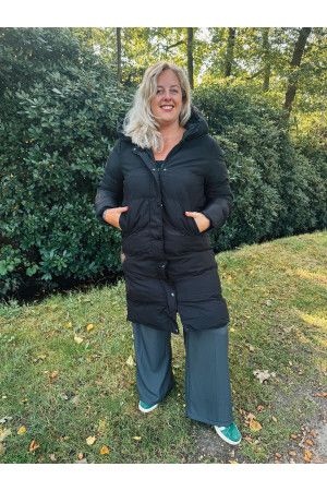 By Hilke Winterjacket Curve Black 